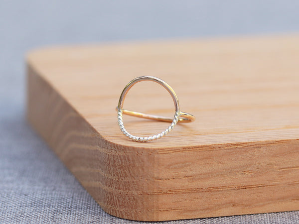 Circle Ring